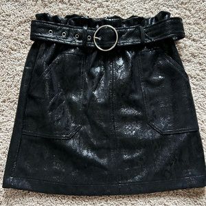 Haute Monde Skirt Black Faux Leather Snake Print Size Medium